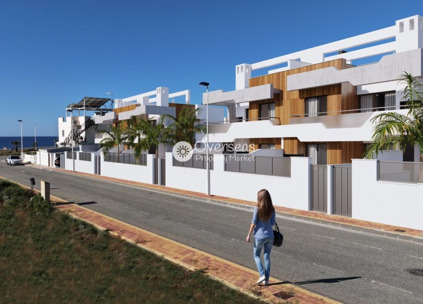 Nowy budynek - Bungalow -
Puerto de Mazarron - Playa Negra