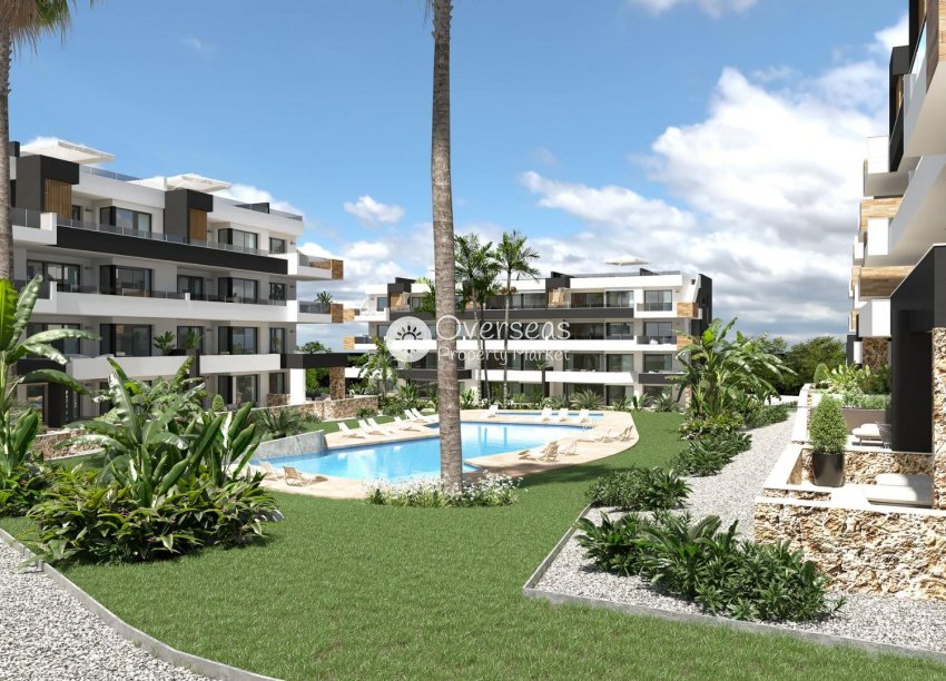 Nowy budynek - Daszek -
Orihuela Costa - Los Altos