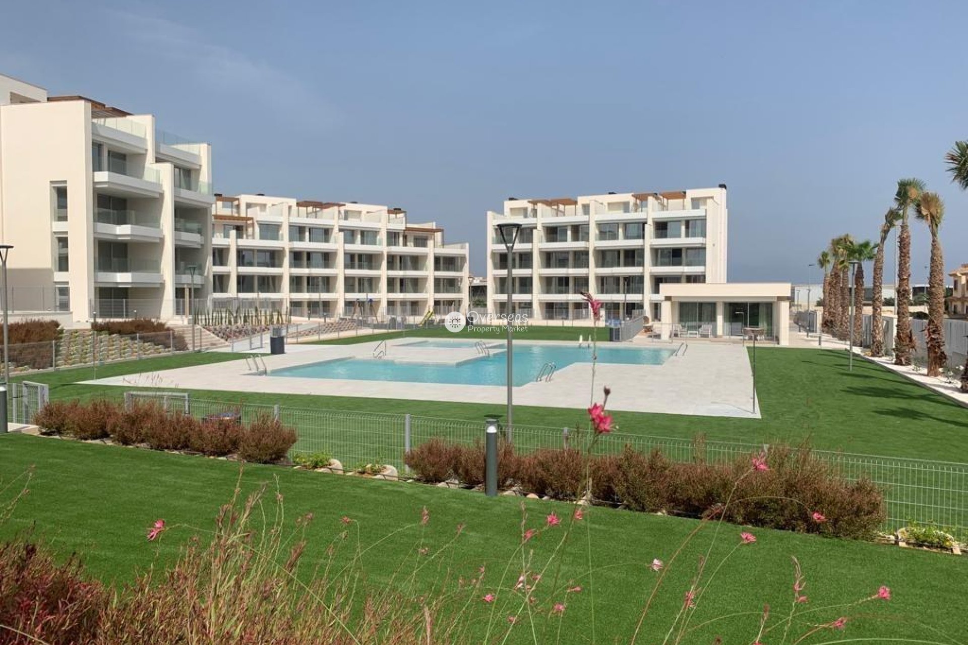 Nowy budynek - Daszek -
Orihuela Costa - Villamartín