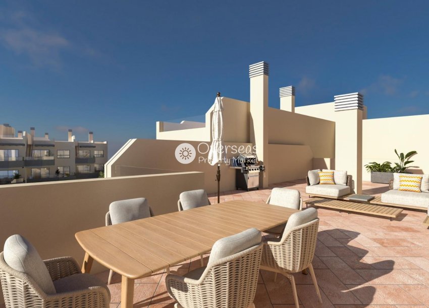 Nowy budynek - Daszek -
Torrox