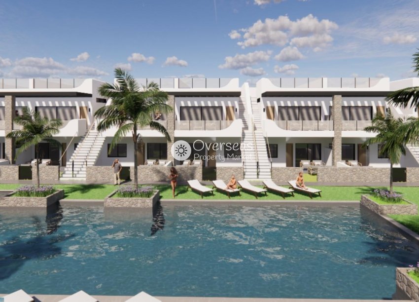 Nowy budynek - Ground floor apartment -
Torrevieja