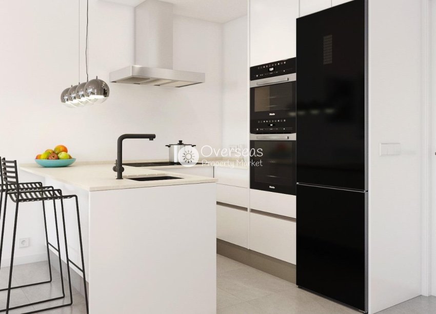 Nowy budynek - Kamienica -
Pilar de La Horadada