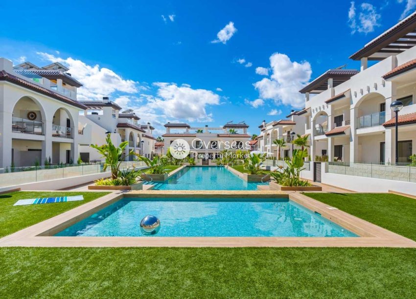 Nowy budynek - Top Floor Bungalow -
Rojales