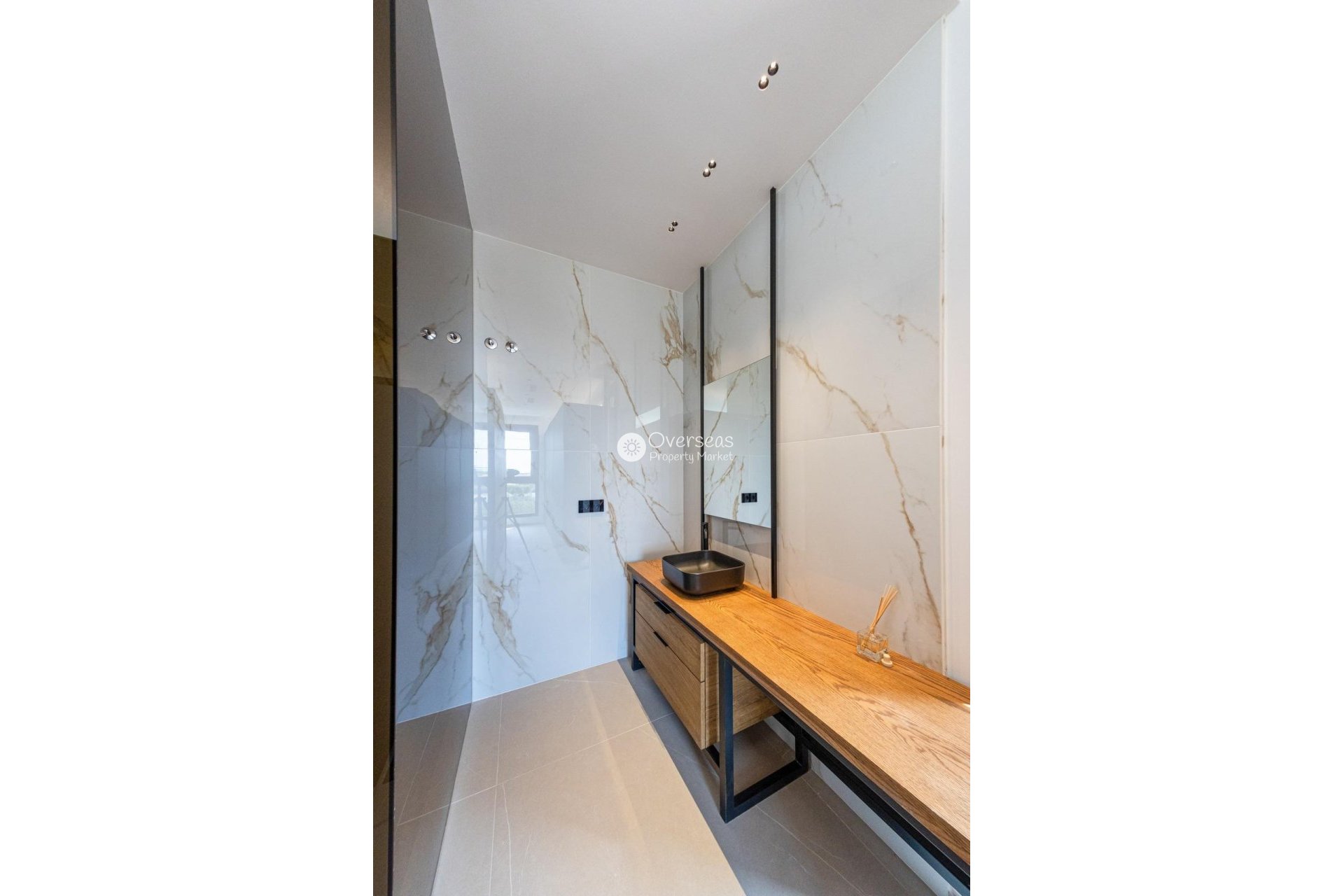 Nowy budynek - Villa -
Benidorm - Puerta de Hierro