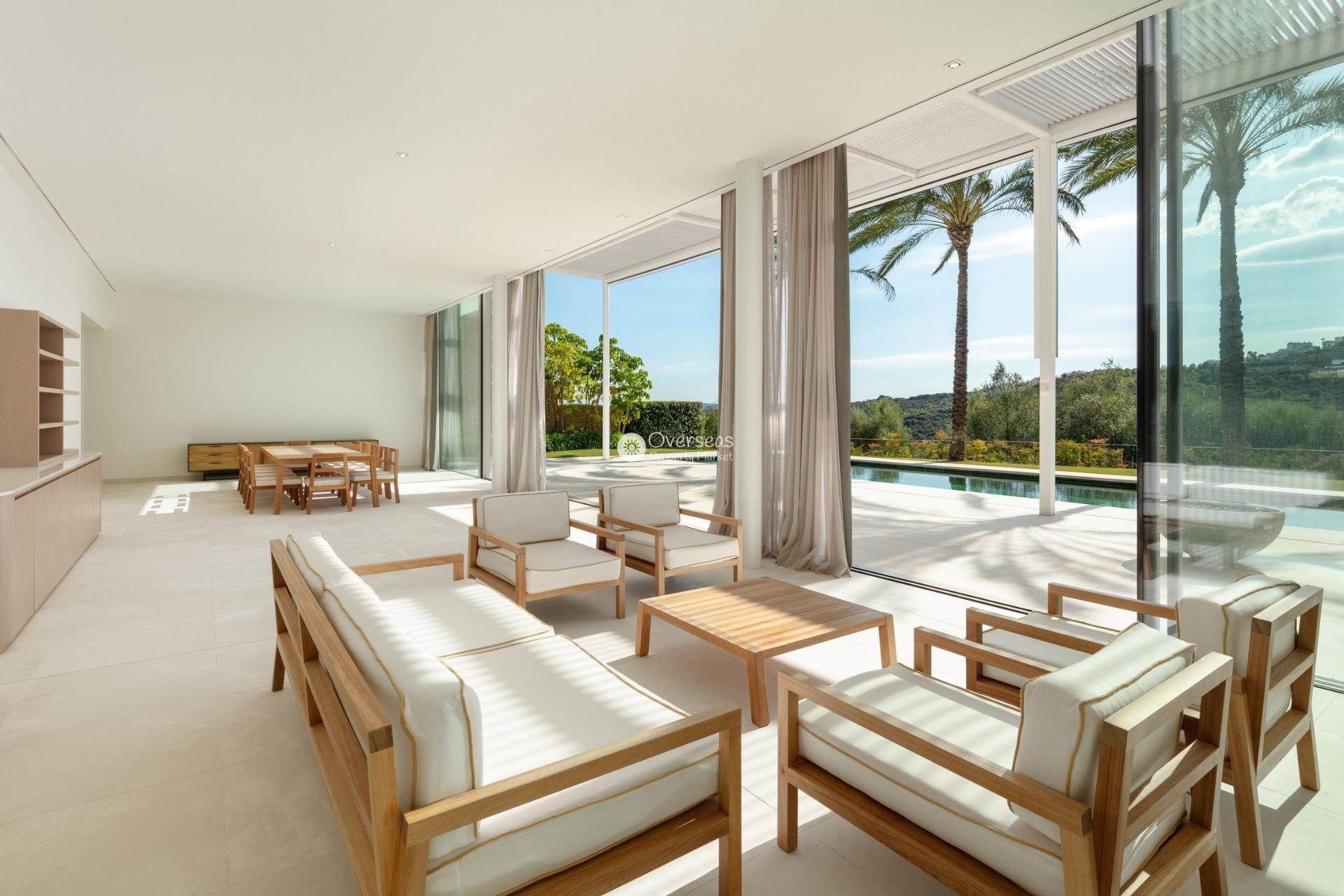 Nowy budynek - Villa -
Casares - Pedregales