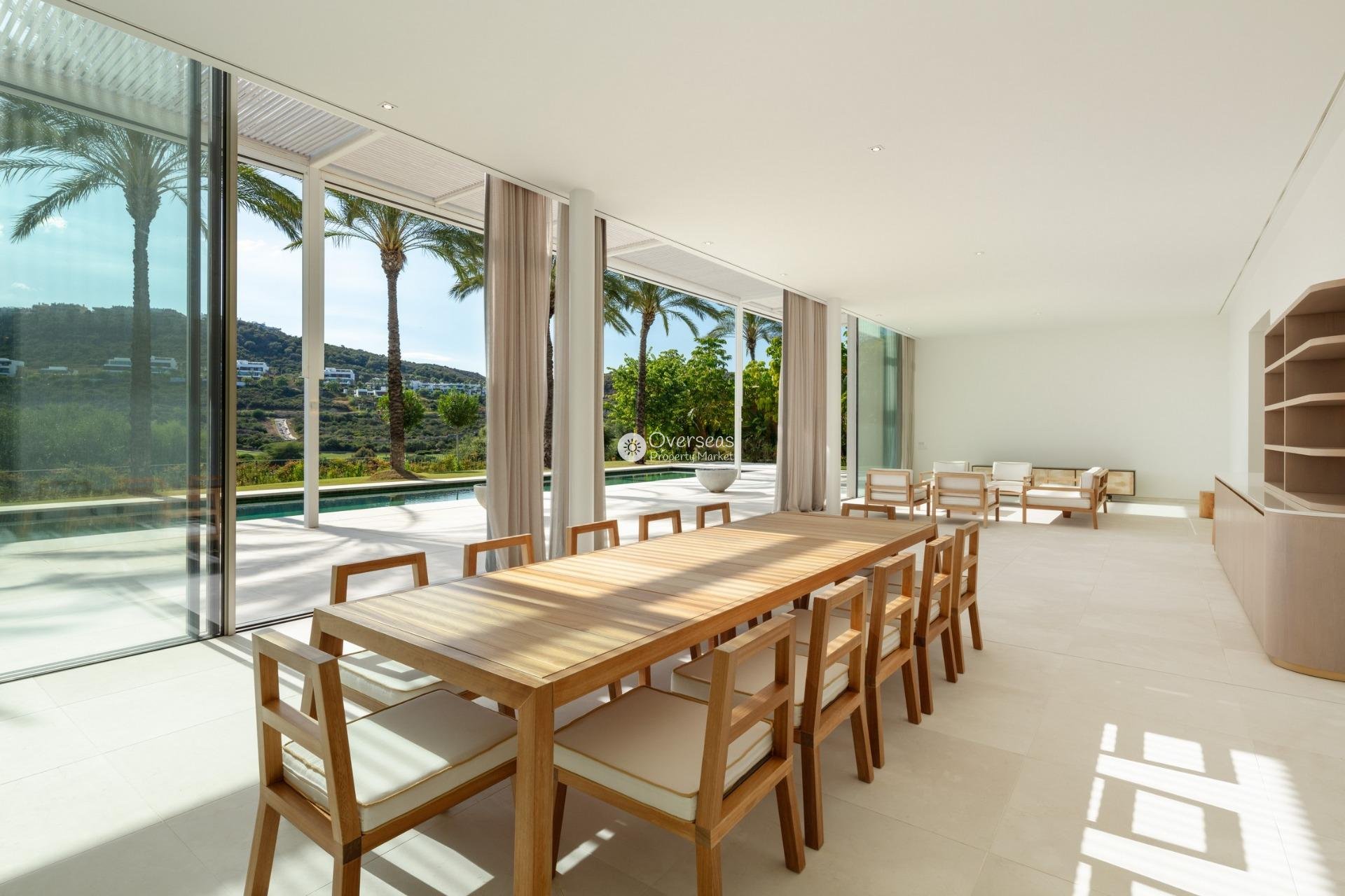 Nowy budynek - Villa -
Casares - Pedregales