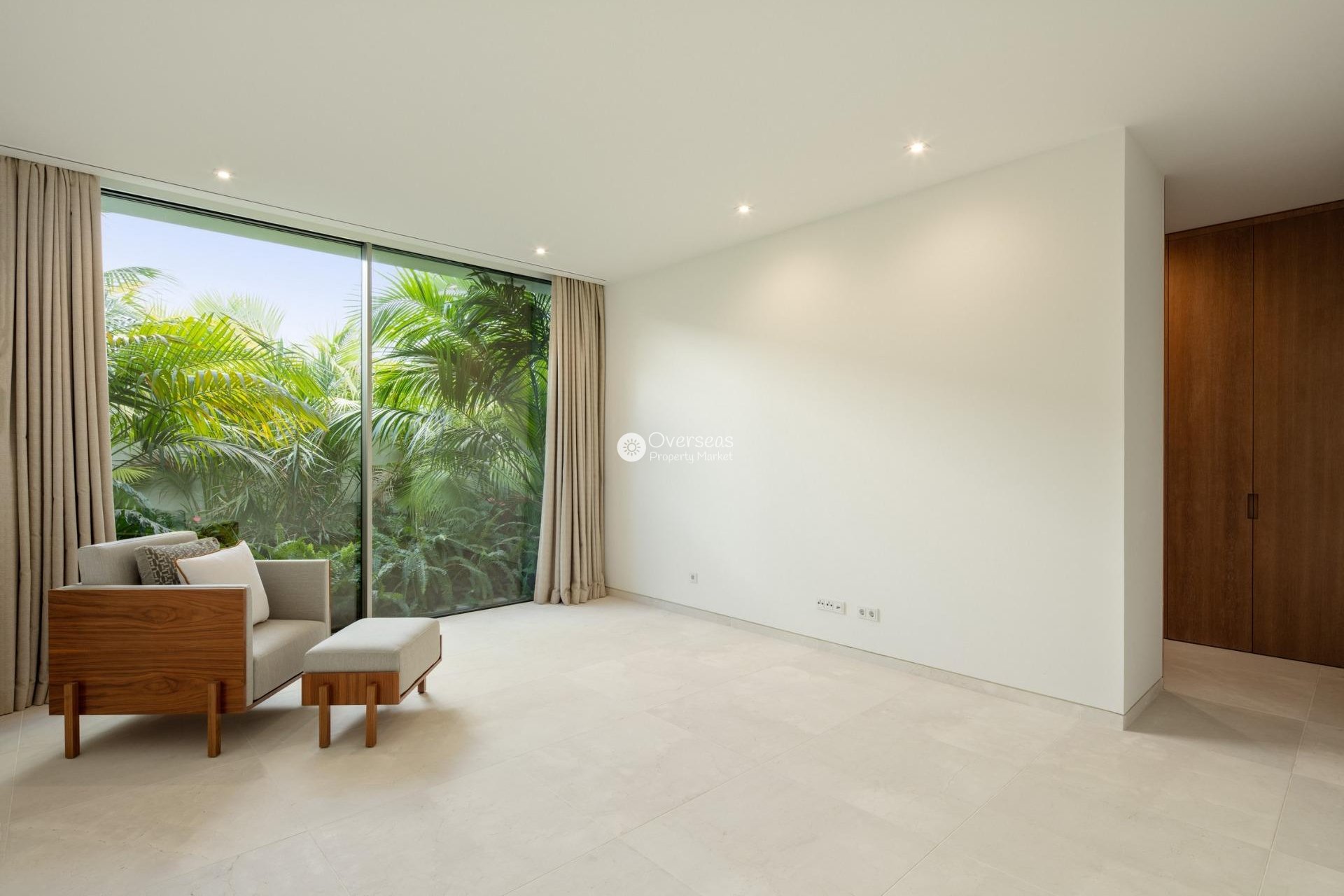 Nowy budynek - Villa -
Casares - Pedregales
