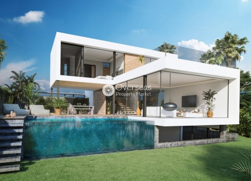 Nowy budynek - Villa -
Estepona