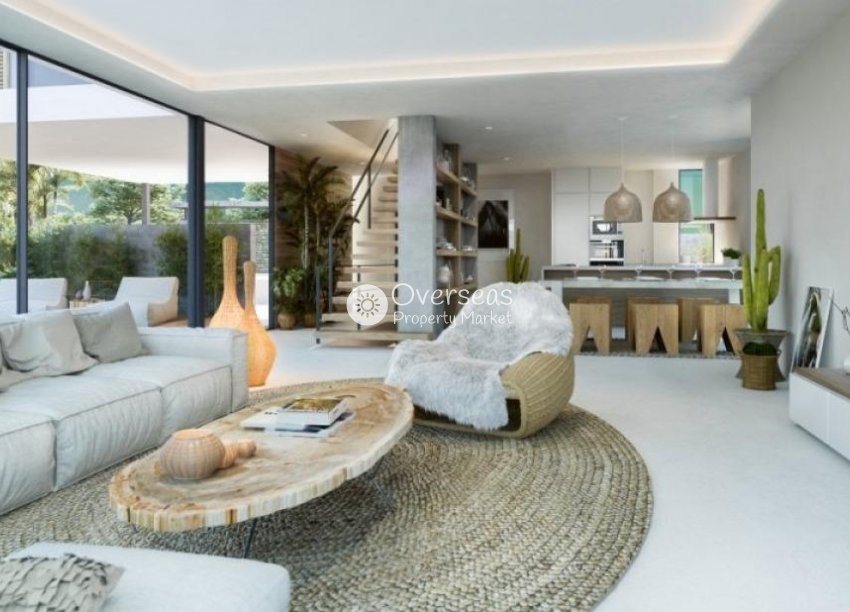 Nowy budynek - Villa -
Estepona