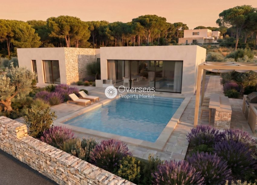 Nowy budynek - Villa -
La Romana