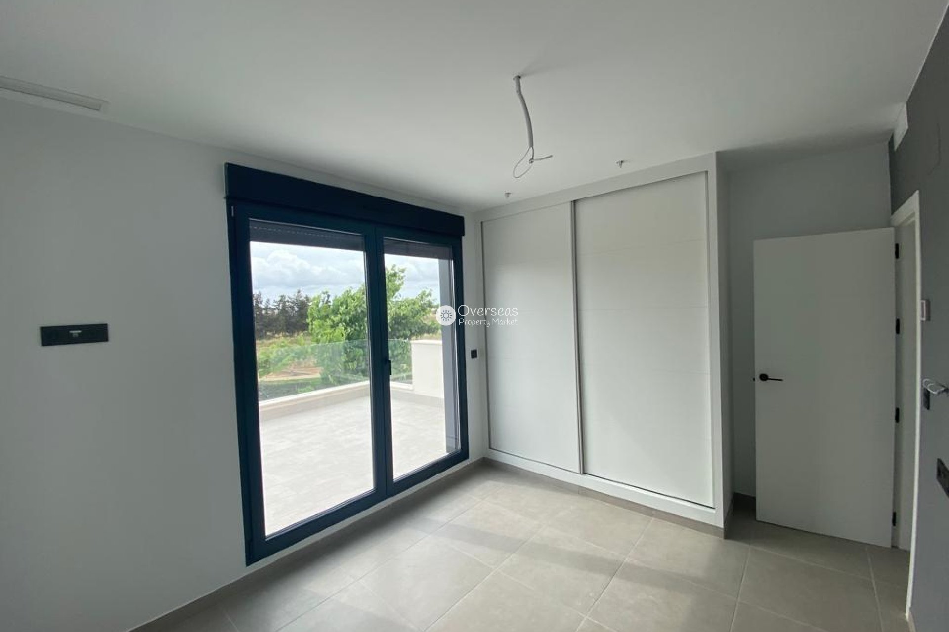 Nowy budynek - Villa -
Los Alcazares - La Concha