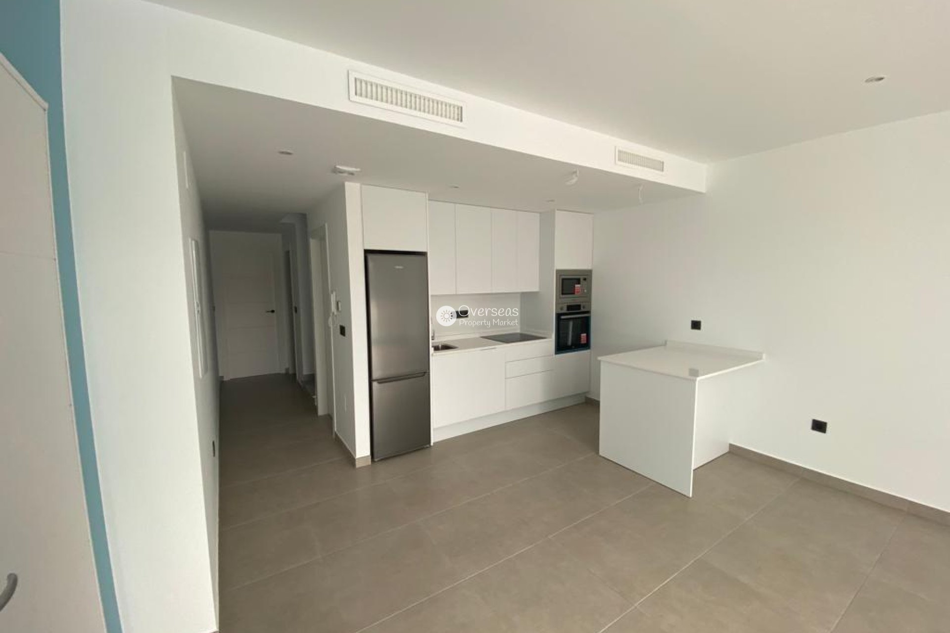 Nowy budynek - Villa -
Los Alcazares - La Concha