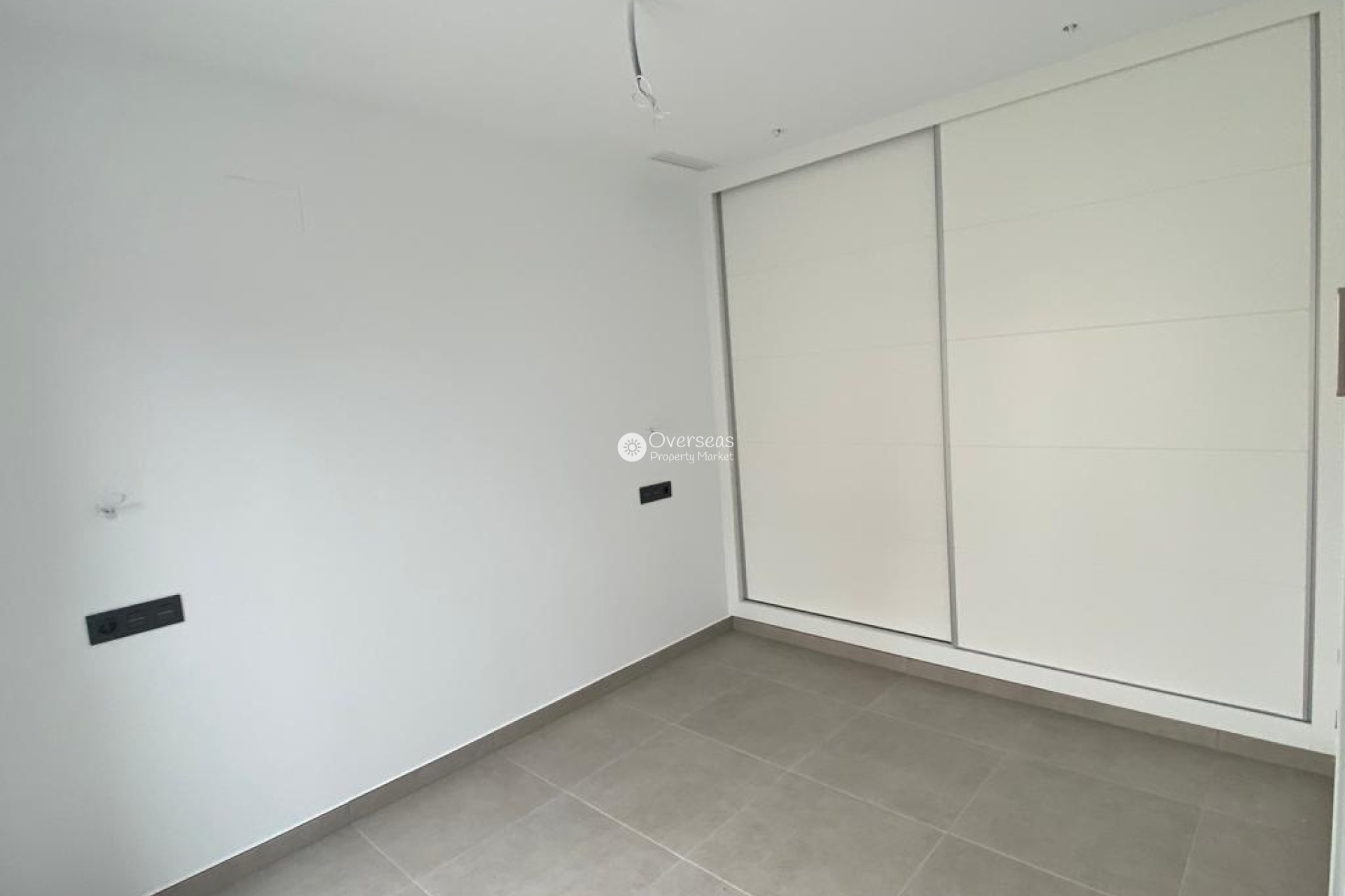 Nowy budynek - Villa -
Los Alcazares - La Concha