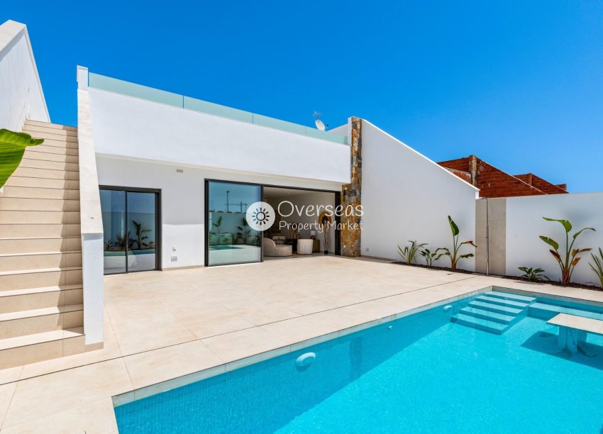 Nowy budynek - Villa -
Los Alcazares