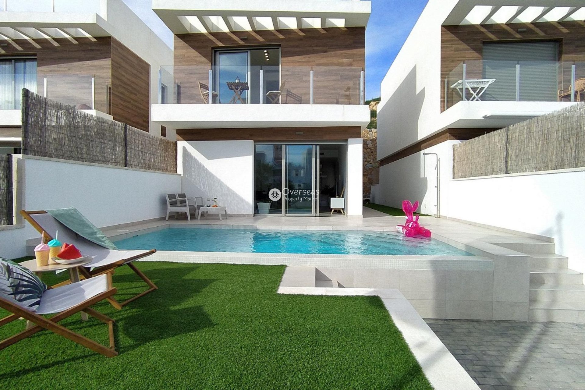 Nowy budynek - Villa -
Orihuela Costa