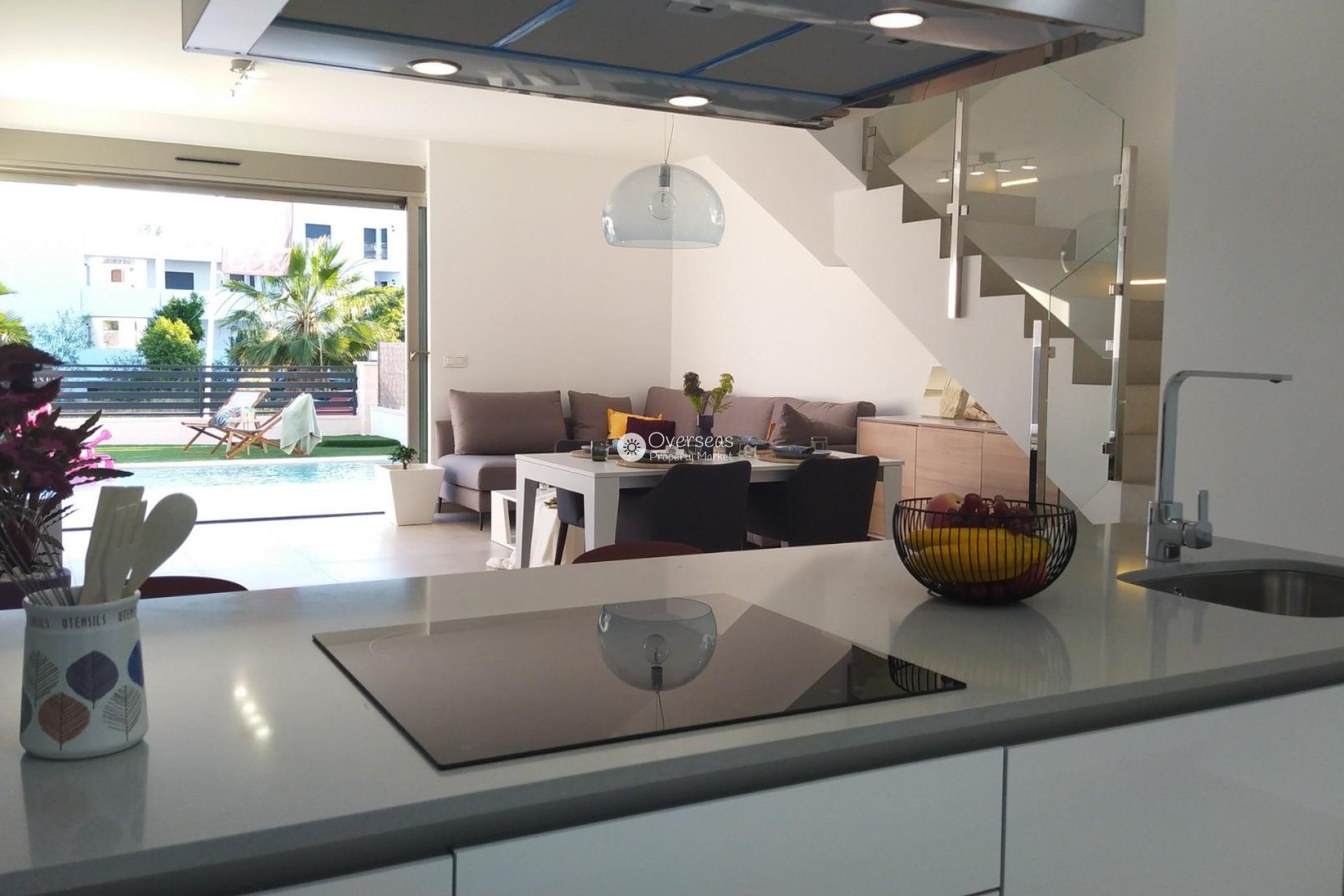 Nowy budynek - Villa -
Orihuela Costa