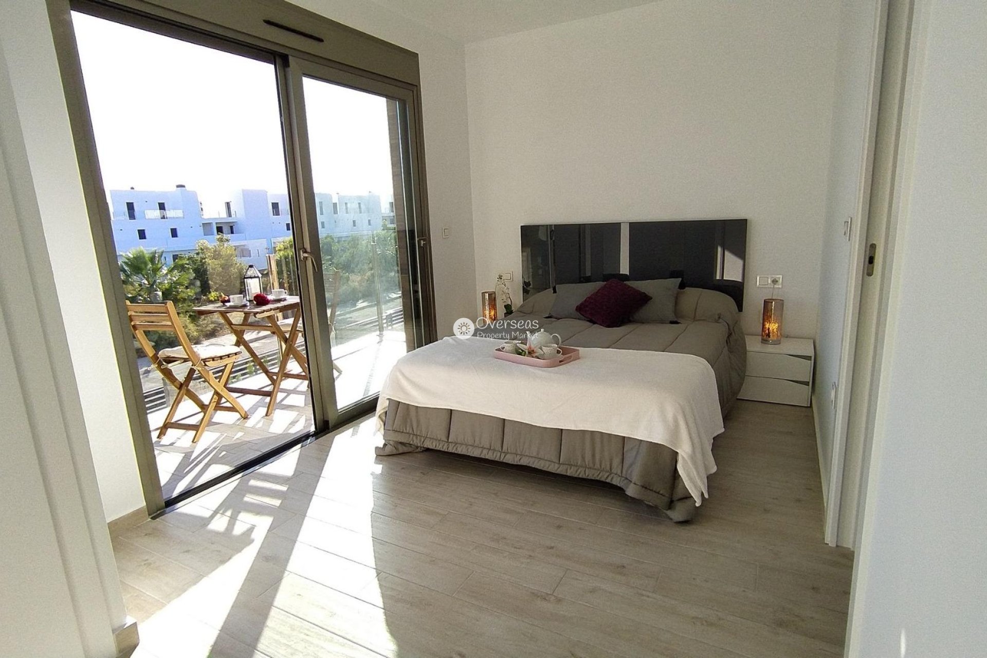 Nowy budynek - Villa -
Orihuela Costa