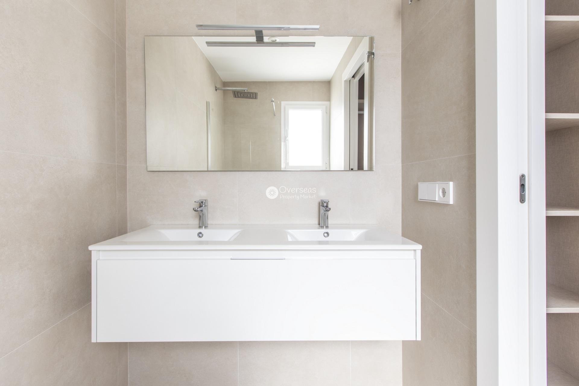 Nowy budynek - Villa -
San Javier