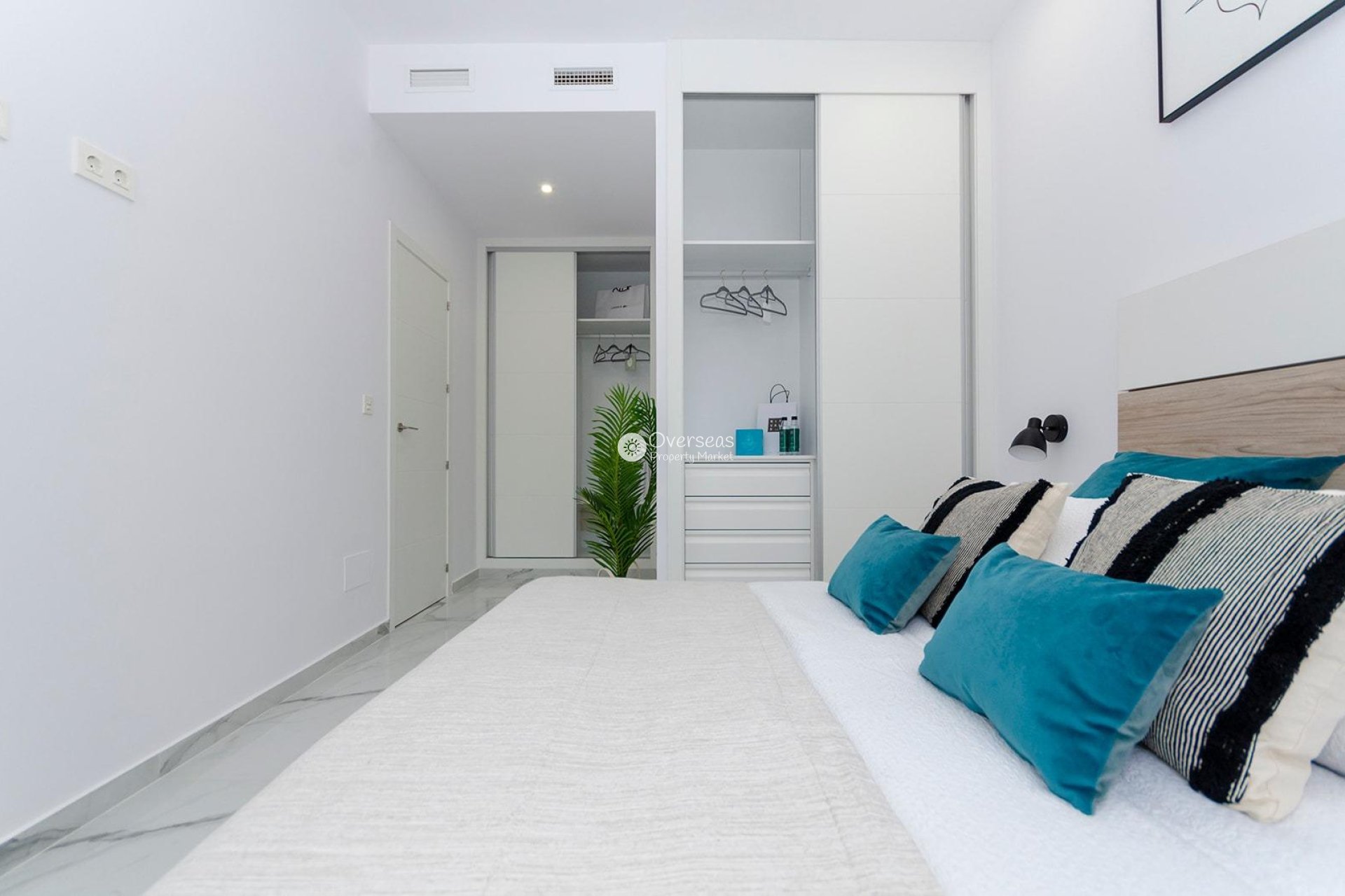 Nowy budynek - Villa -
Torrevieja - Torretas