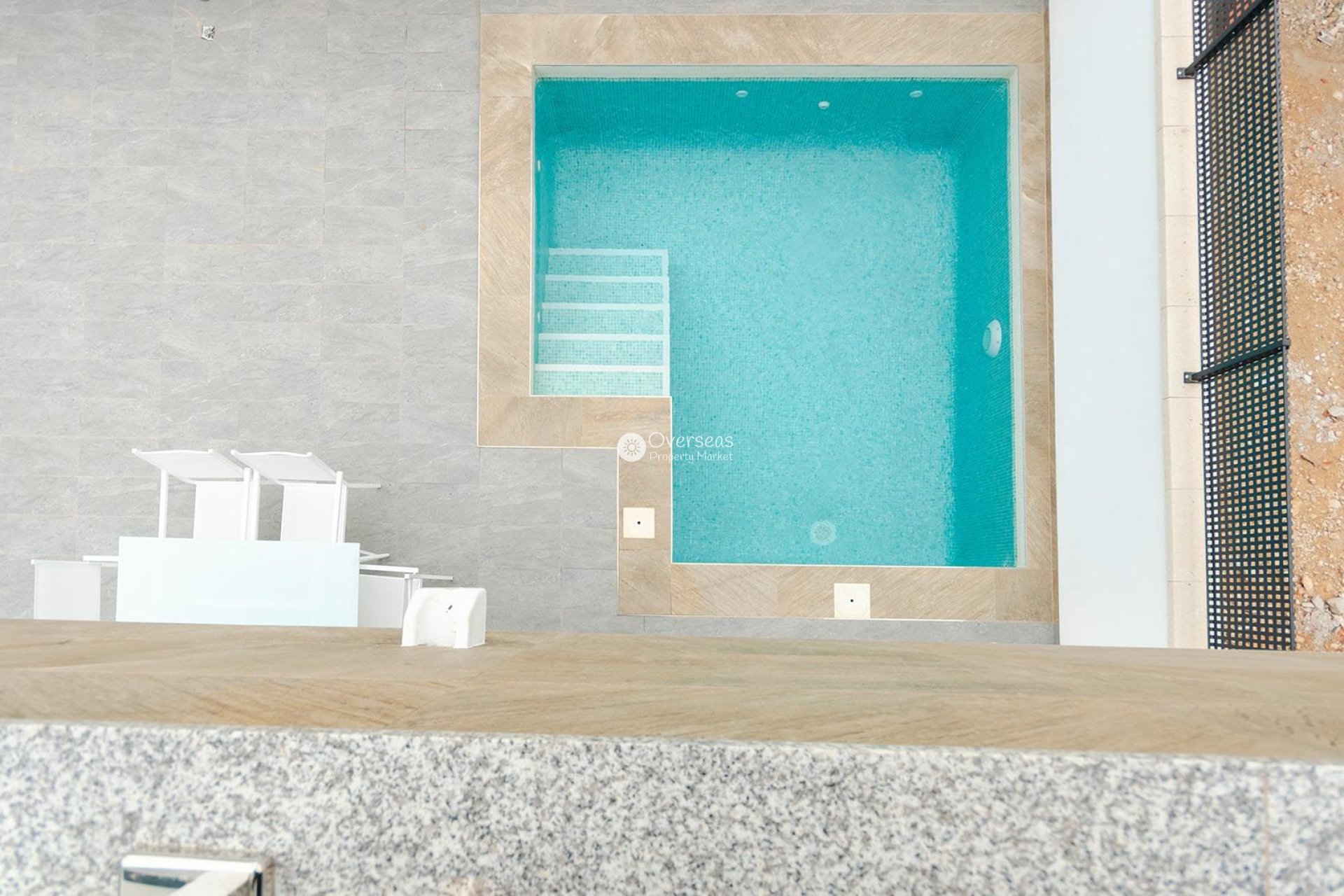 Nowy budynek - Villa -
Torrevieja - Torretas