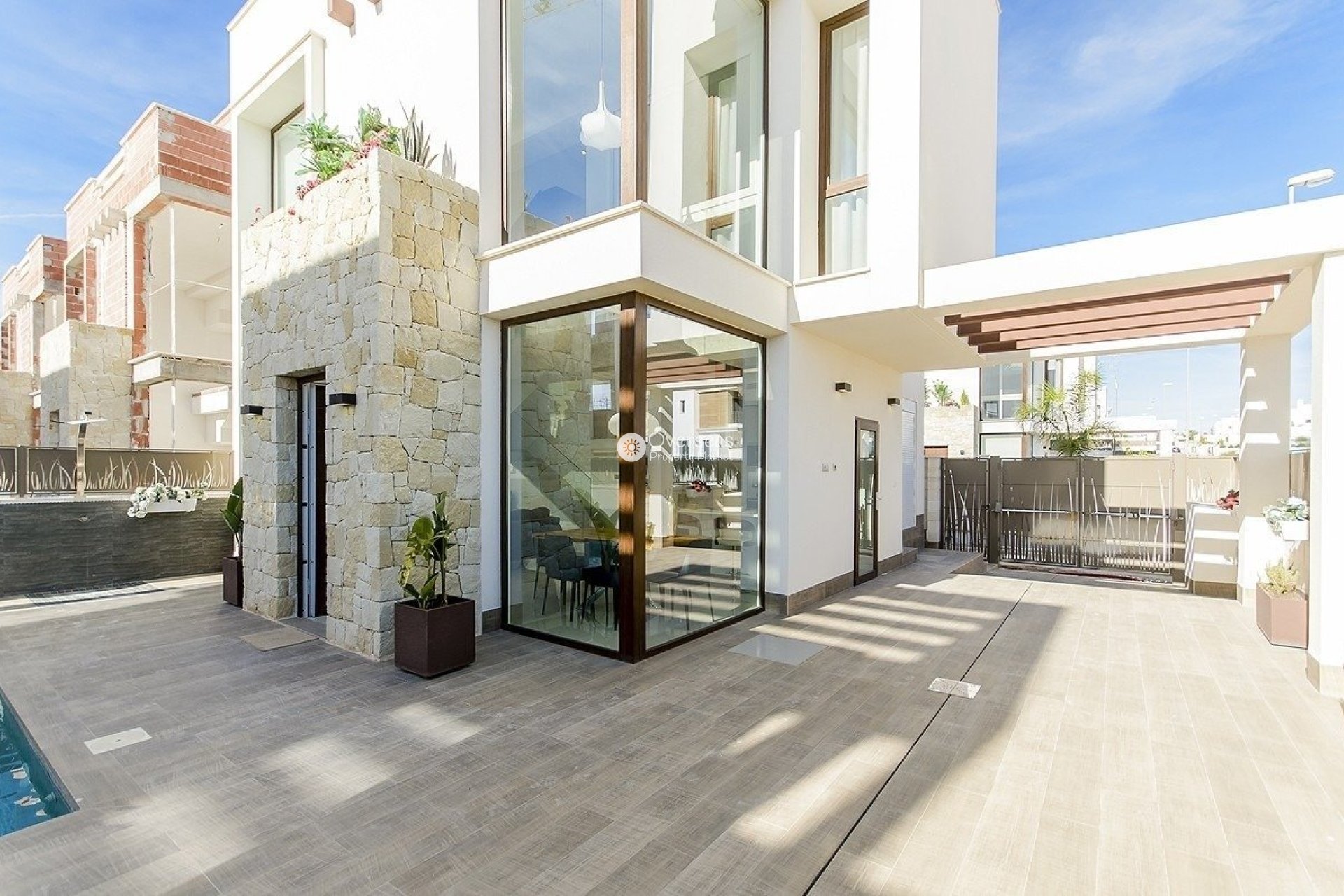 Nowy budynek - Villa -
Vera
