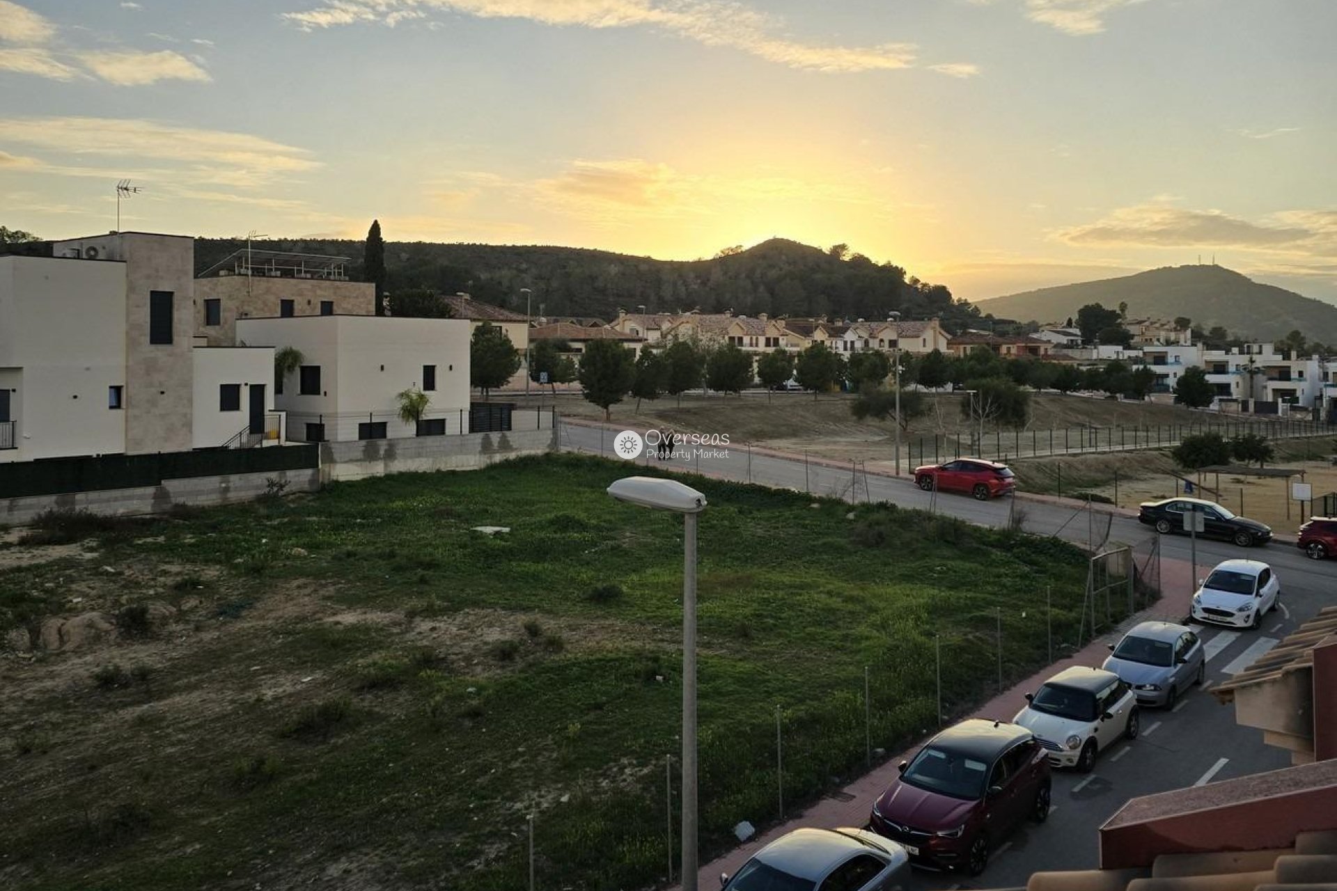 Obra nueva - Adosado -
Bigastro