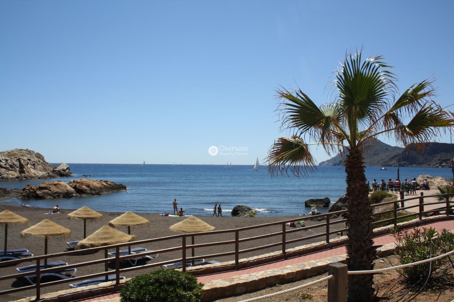 Obra nueva - Adosado -
La Union