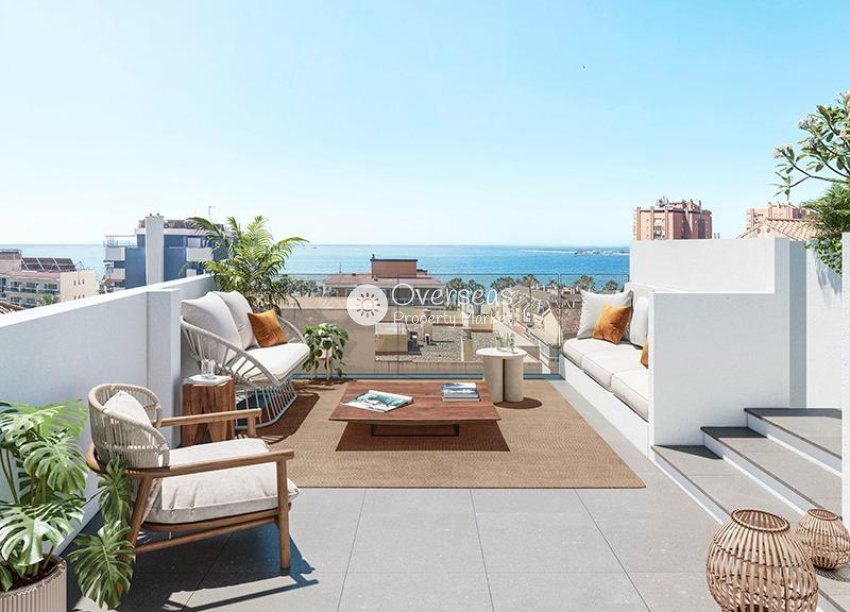 Obra nueva - Adosado -
Málaga