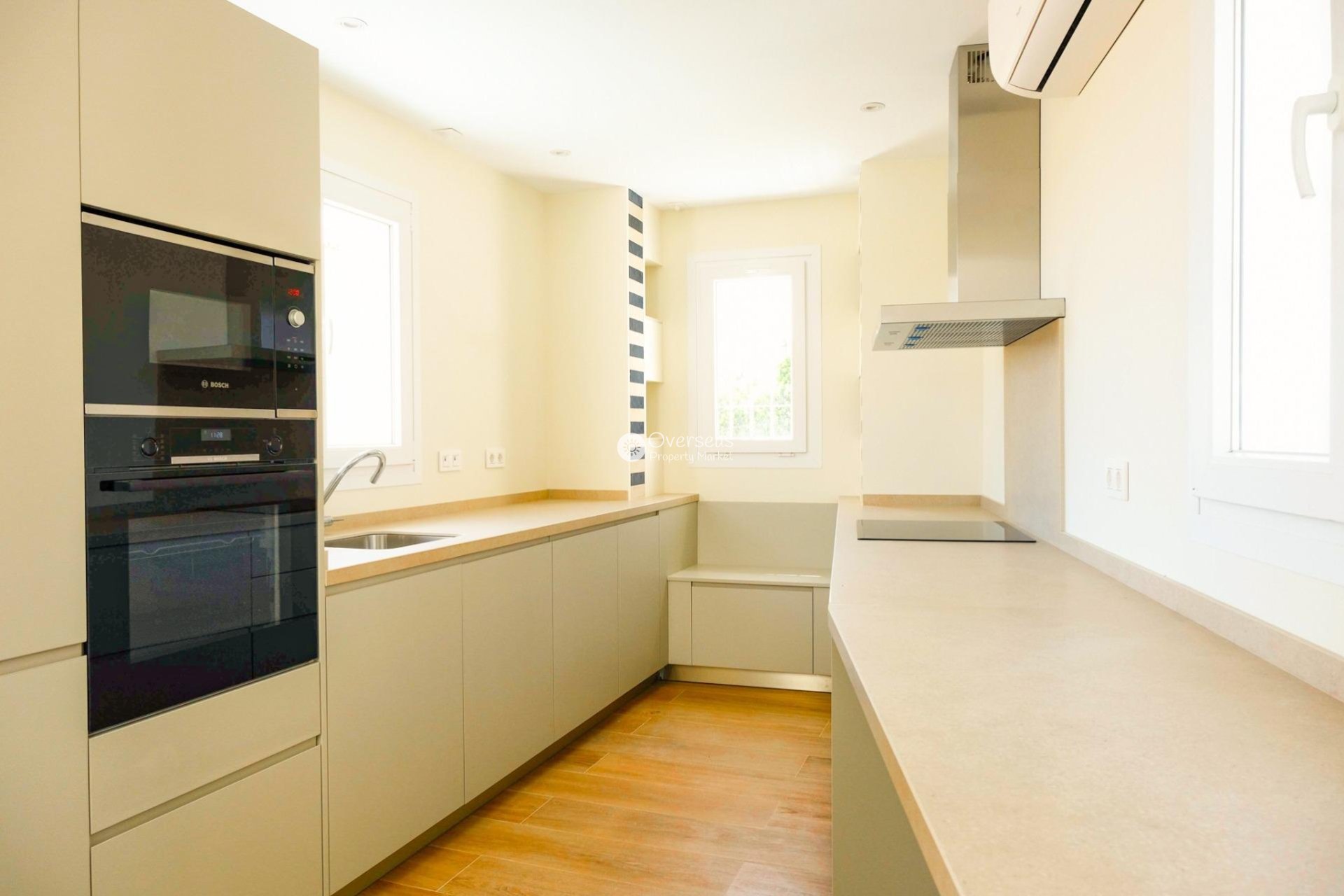 Obra nueva - Adosado -
Málaga