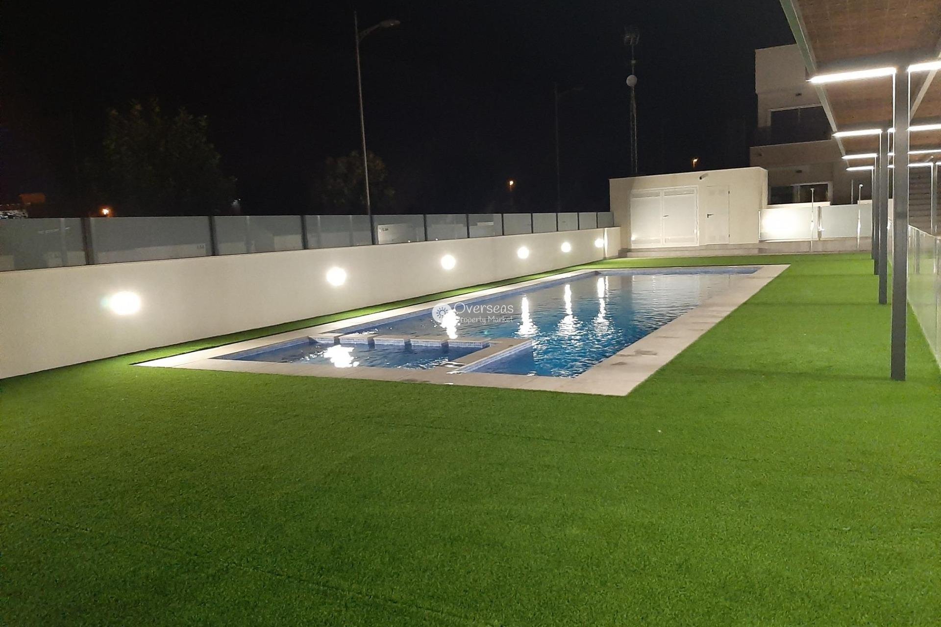 Obra nueva - Adosado -
Pilar de La Horadada