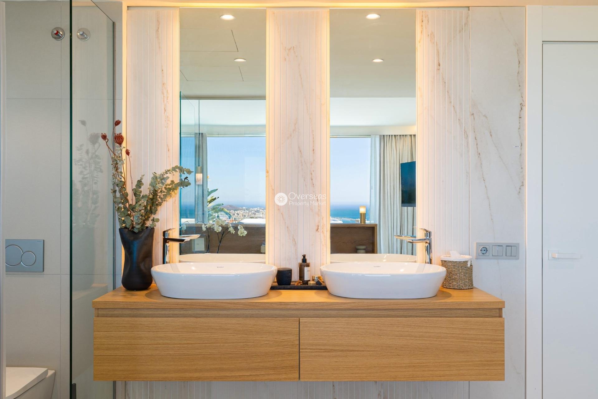 Obra nueva - Apartamento / piso -
Fuengirola