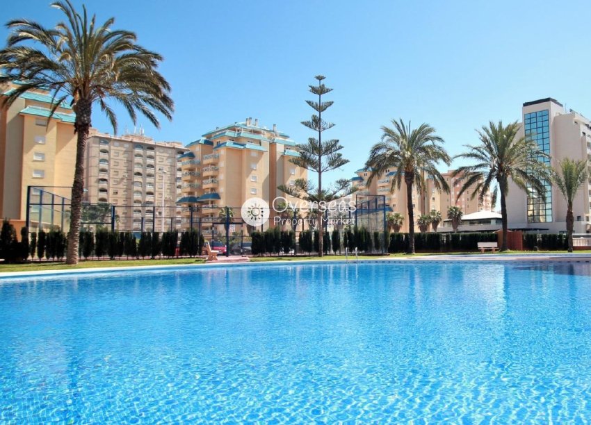 Obra nueva - Apartamento / piso -
La Manga del Mar Menor