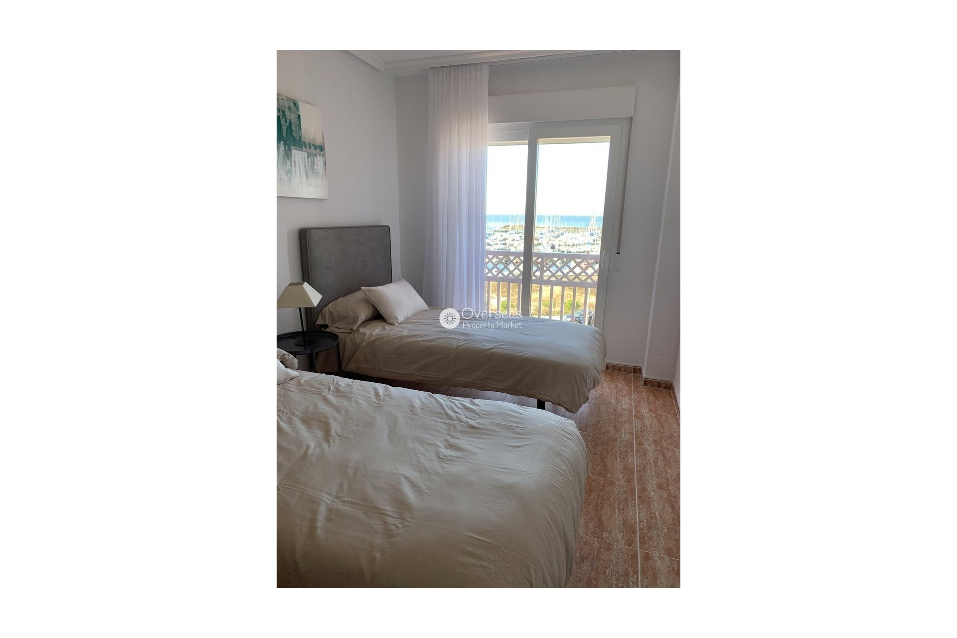 Obra nueva - Apartamento / piso -
La Manga del Mar Menor