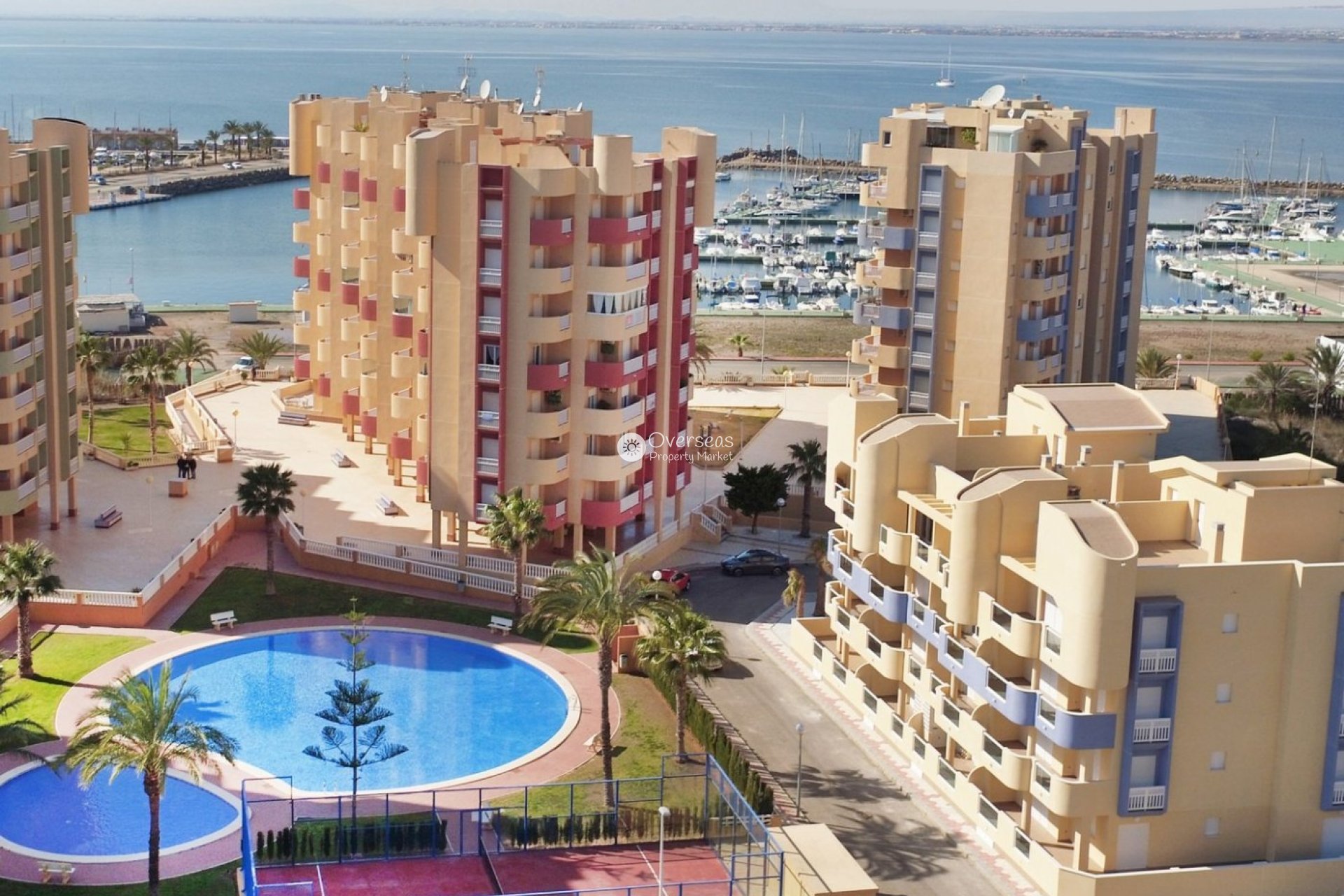 Obra nueva - Apartamento / piso -
La Manga del Mar Menor