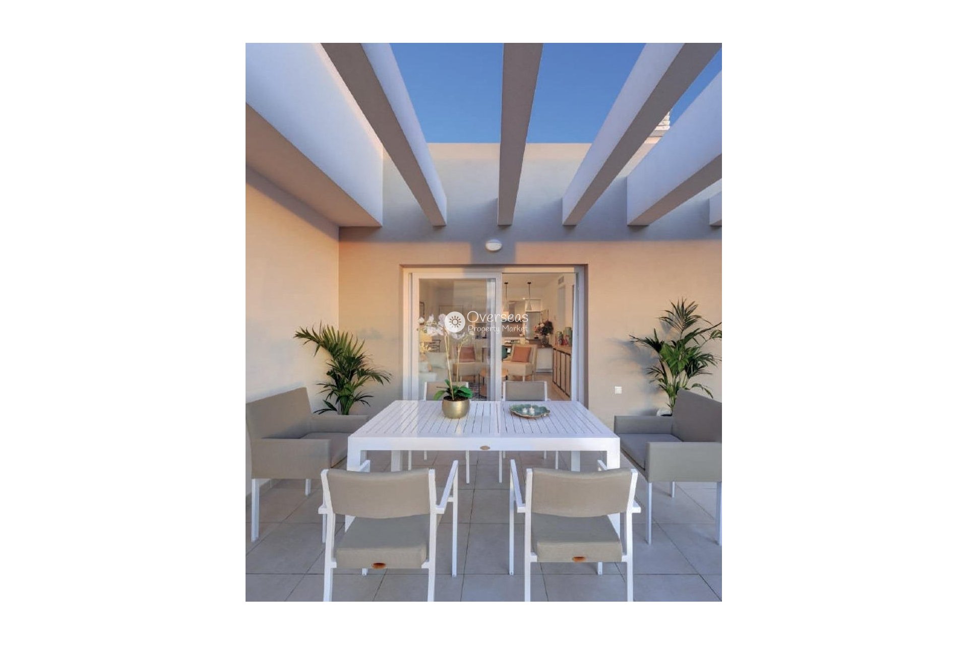 Obra nueva - Apartamento / piso -
Marbella