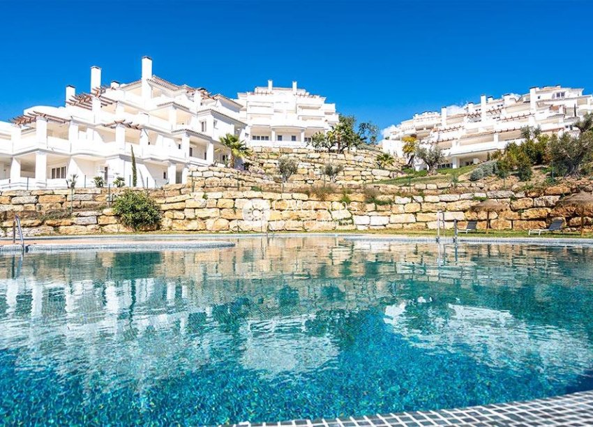 Obra nueva - Apartamento / piso -
Marbella