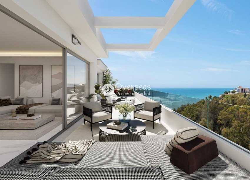 Obra nueva - Ático -
Benalmádena