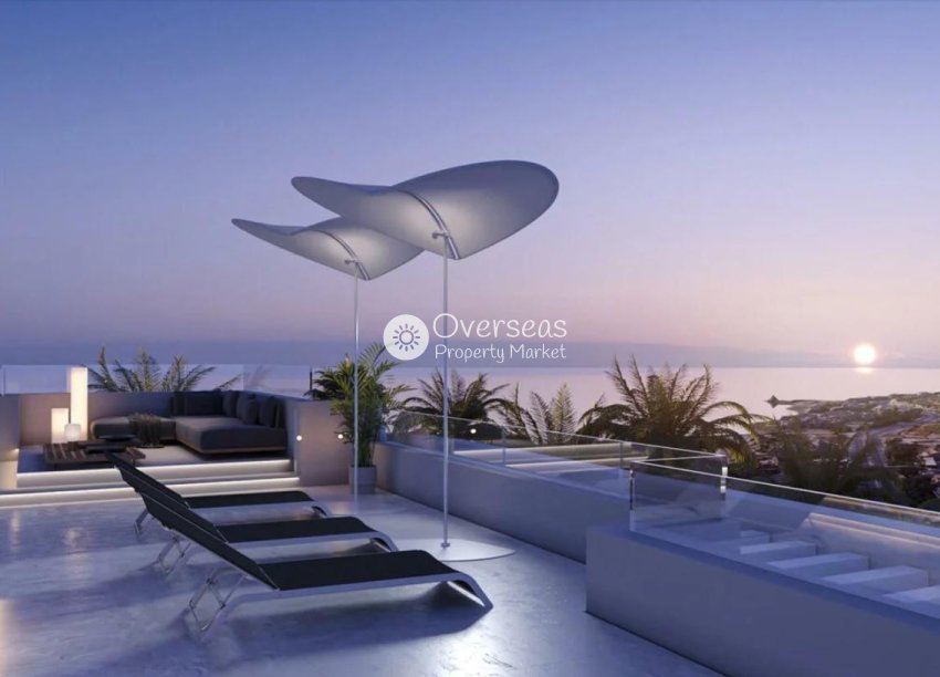 Obra nueva - Ático -
Estepona