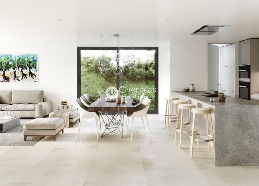 Obra nueva - Ático -
Estepona