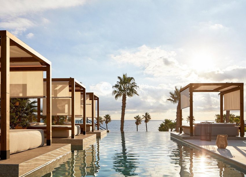 Obra nueva - Ático -
Mojacar