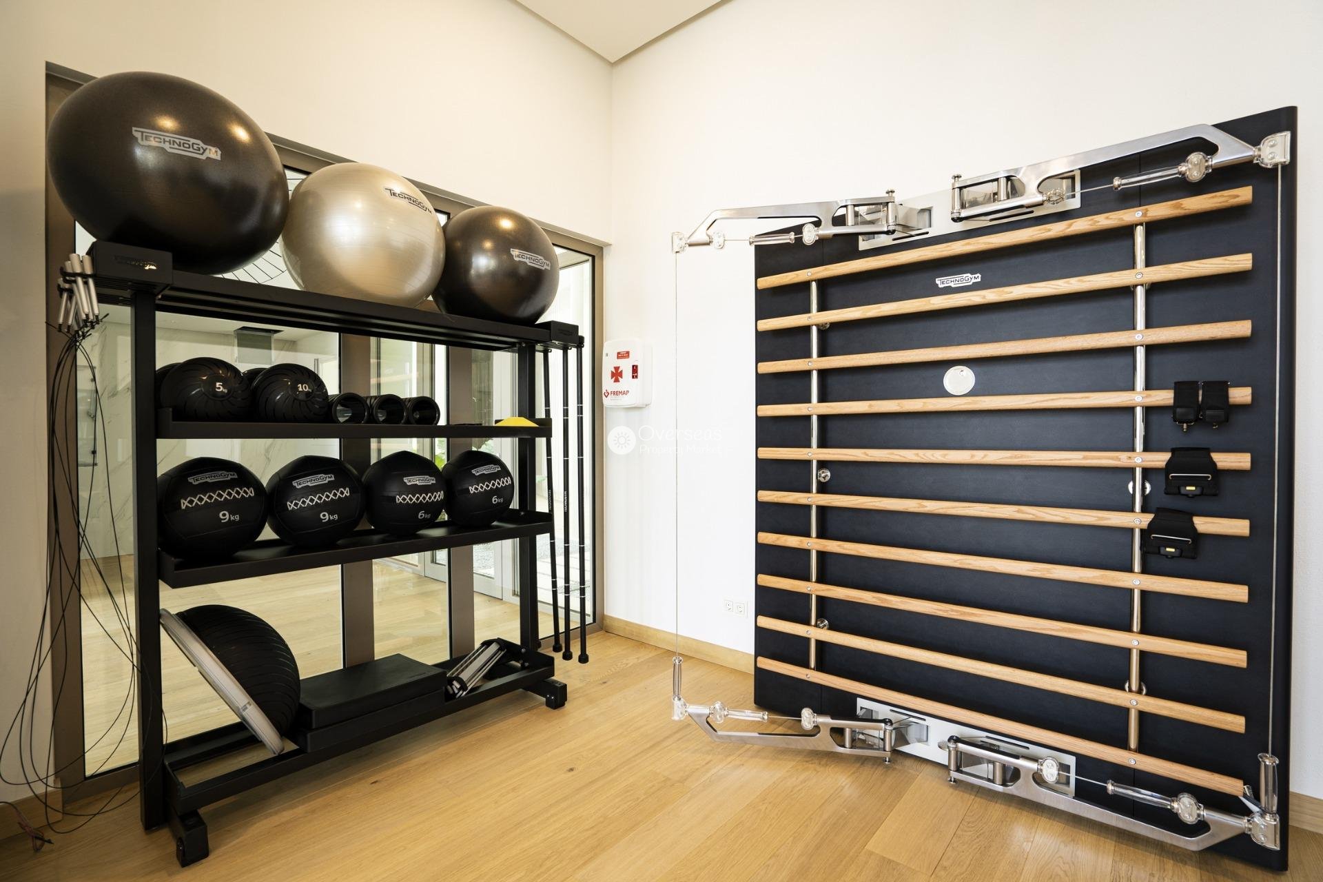 Obra nueva - Ground floor apartment -
Benahavís