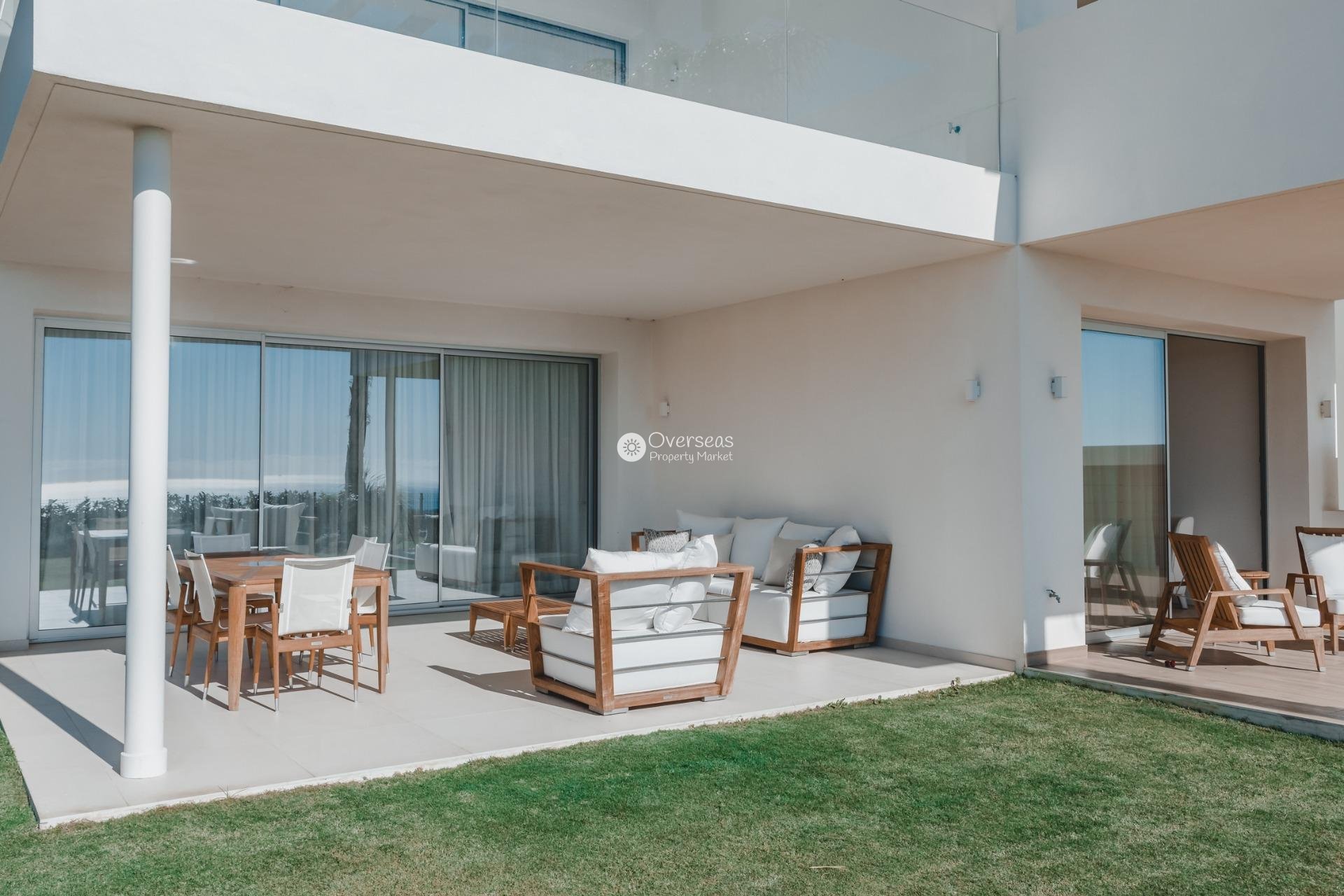 Obra nueva - Ground floor apartment -
Benahavís