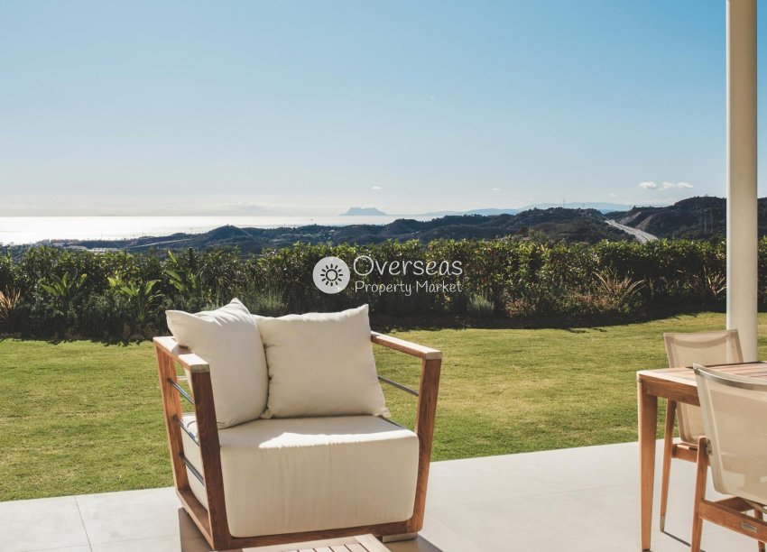 Obra nueva - Ground floor apartment -
Benahavís