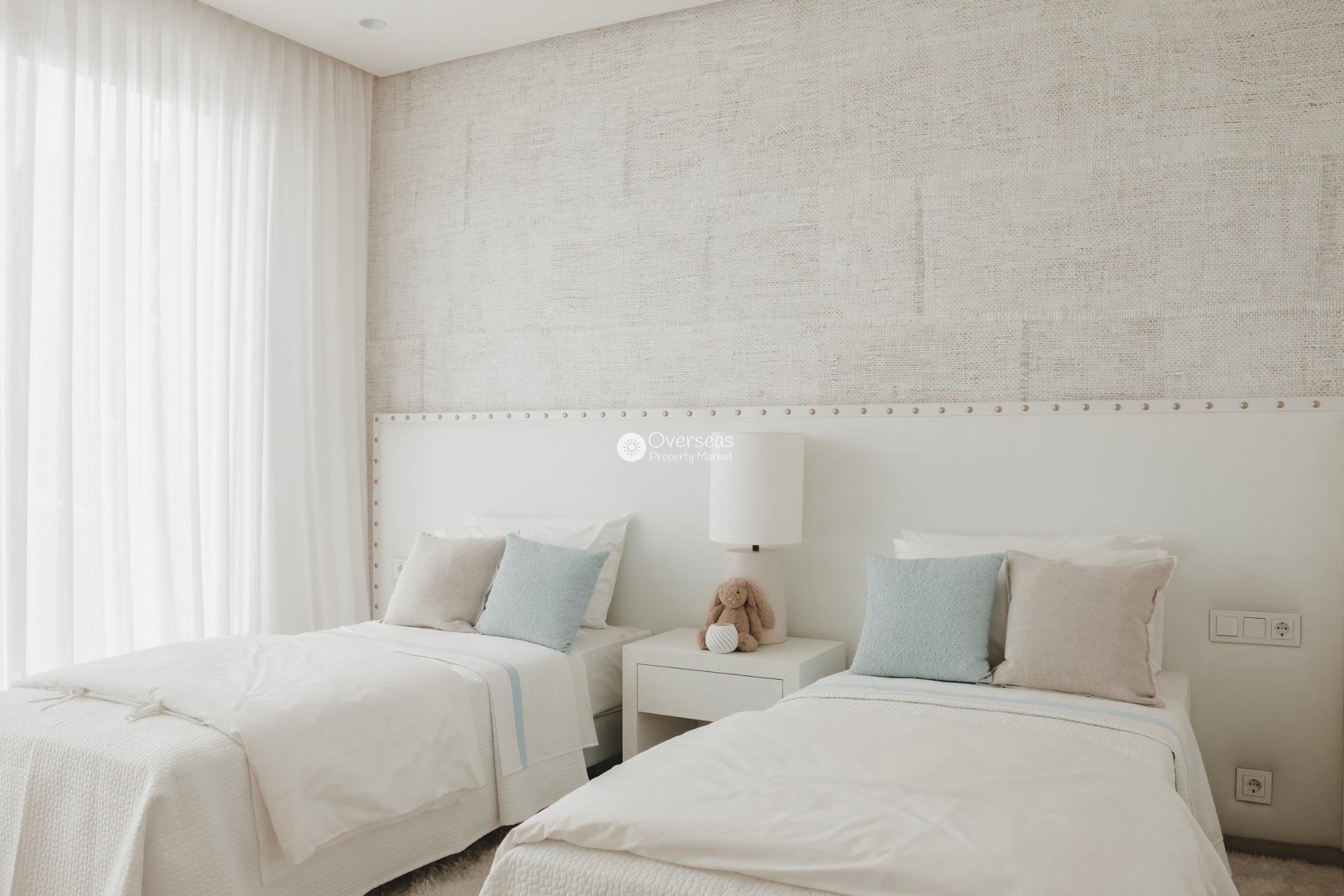 Obra nueva - Ground floor apartment -
Benahavís