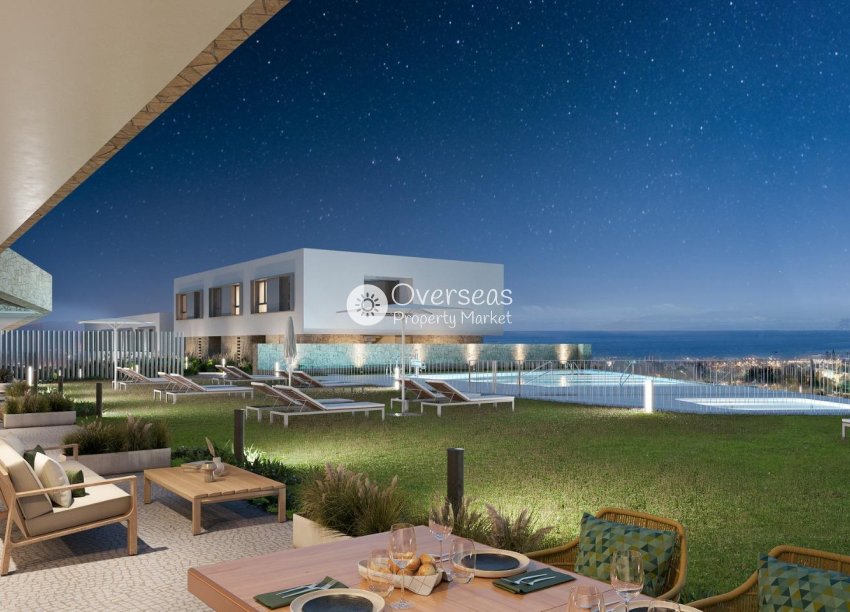 Obra nueva - Ground floor apartment -
Estepona