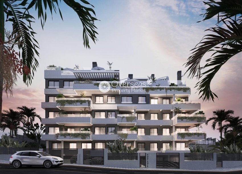 Obra nueva - Ground floor apartment -
Estepona