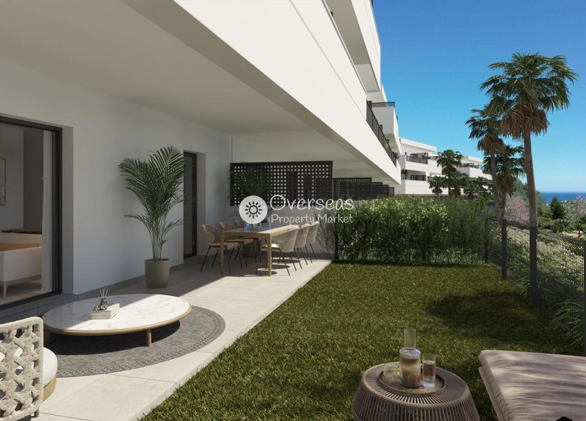 Obra nueva - Ground floor apartment -
Estepona