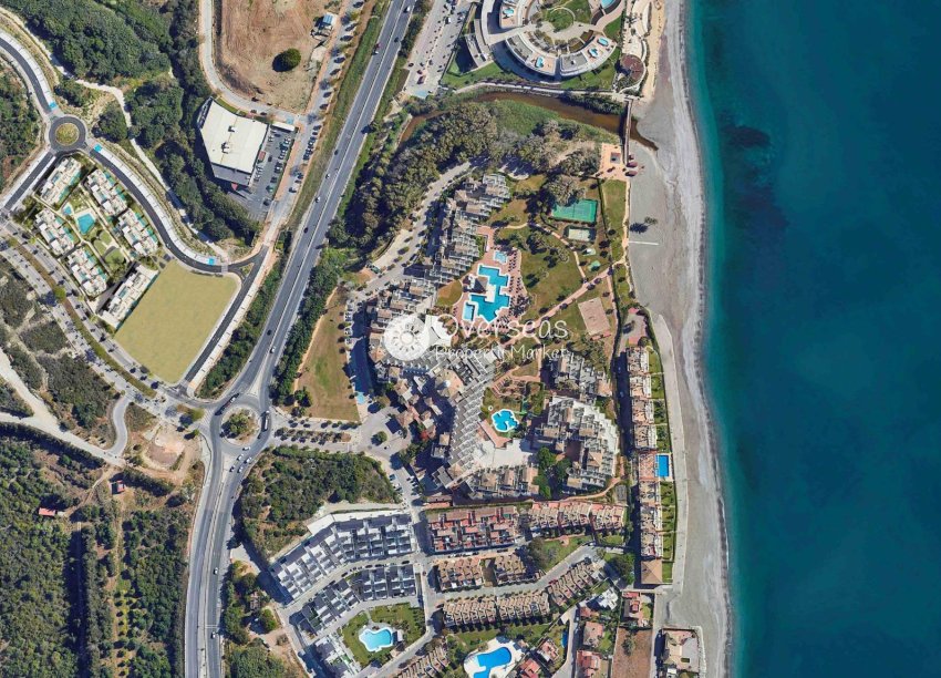 Obra nueva - Ground floor apartment -
Estepona