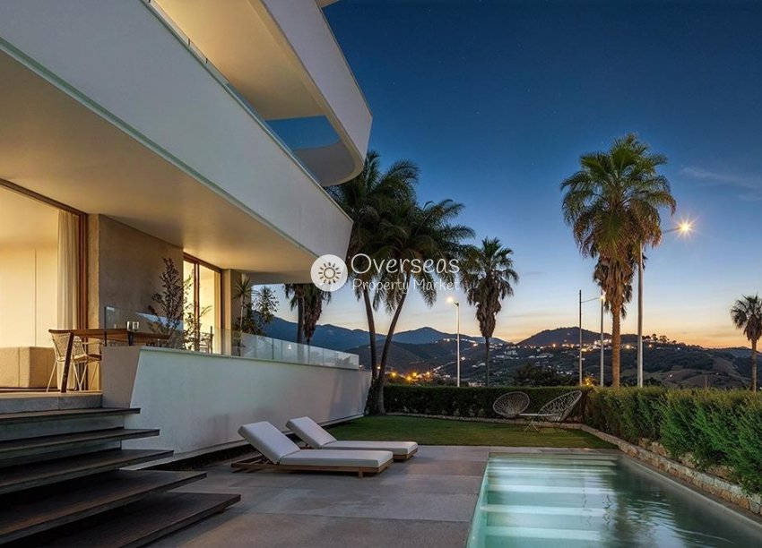 Obra nueva - Ground floor apartment -
Estepona