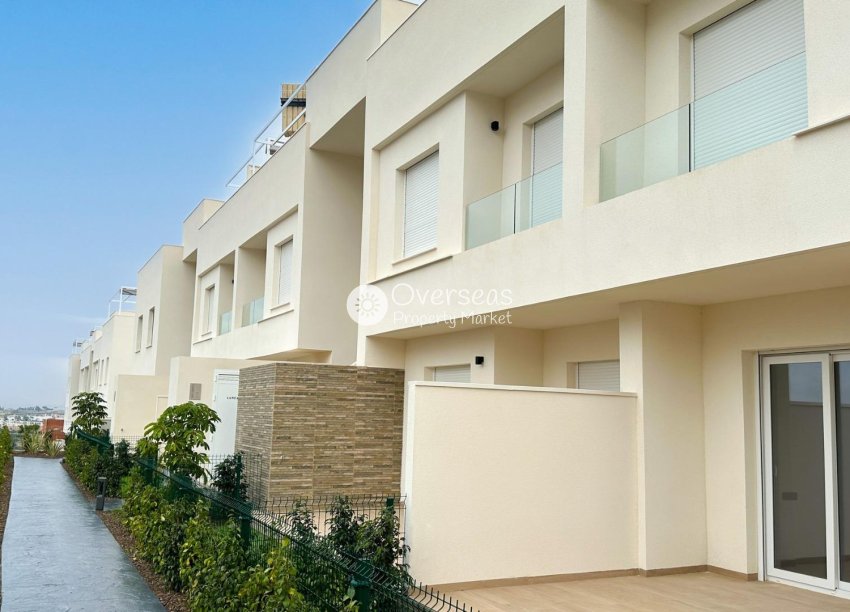 Obra nueva - Top Floor Bungalow -
Algorfa